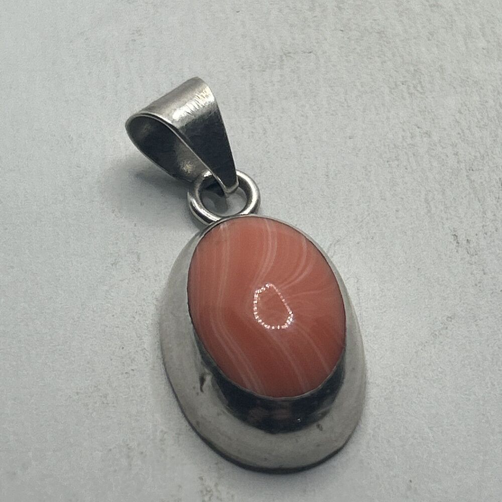 ATI Mexico 925 Sterling Silver Vintage Heart Pendant, Pink Coral Natural Stone